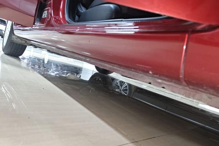 Used Nissan Tiida 2021 1.6L CVT Smart Drive Edition Right Side Sill