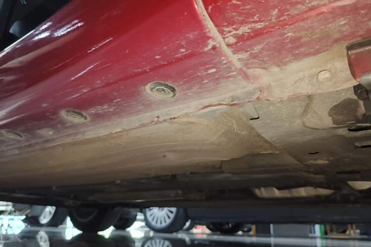 Used Nissan Tiida 2021 1.6L CVT Cool Edition Right Side Sill