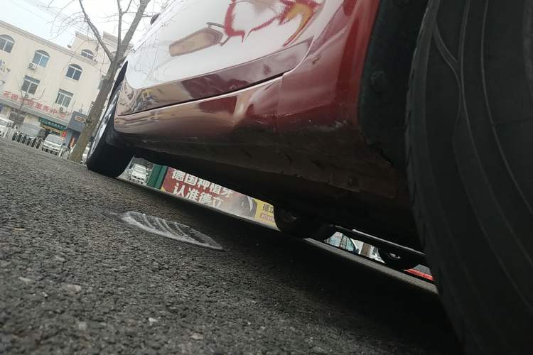 Used Nissan Tiida 2021 1.6L CVT Cool Edition Right Side Sill