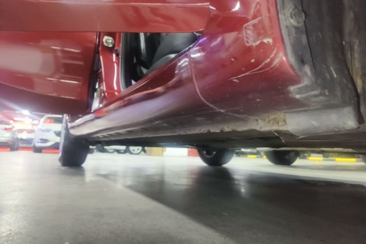 Used Nissan Tiida 2021 1.6L CVT Cool Edition Right Side Sill