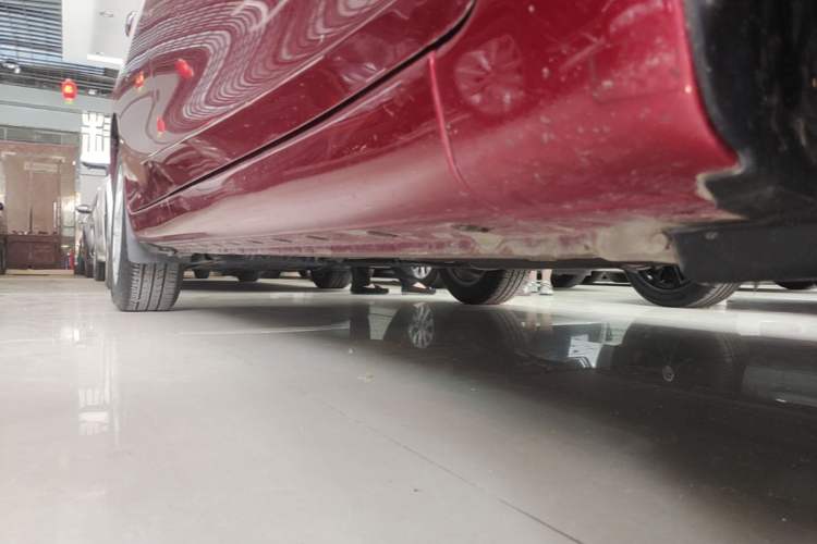 Used Nissan Tiida 2021 1.6L CVT Smart Drive Edition Right Side Sill