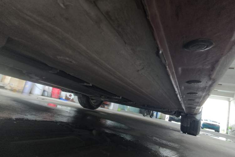 Used Nissan Tiida 2021 1.6L CVT Smart Drive Edition Right Side Sill