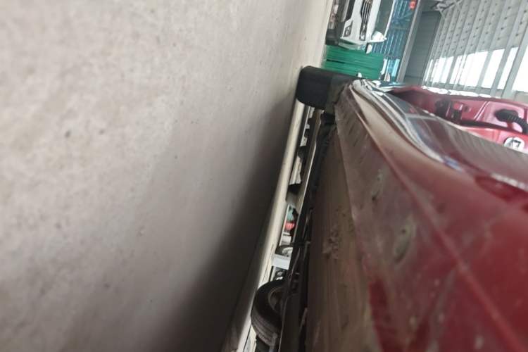 Used Nissan Tiida 2021 1.6L CVT Smart Drive Edition Right Side Sill
