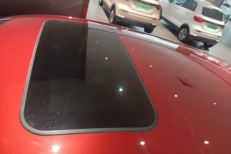Used Nissan Tiida 2021 1.6L CVT Smart Drive Edition Roof