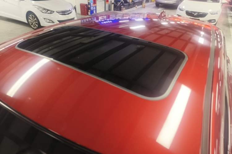 Used Nissan Tiida 2021 1.6L CVT Cool Edition Roof