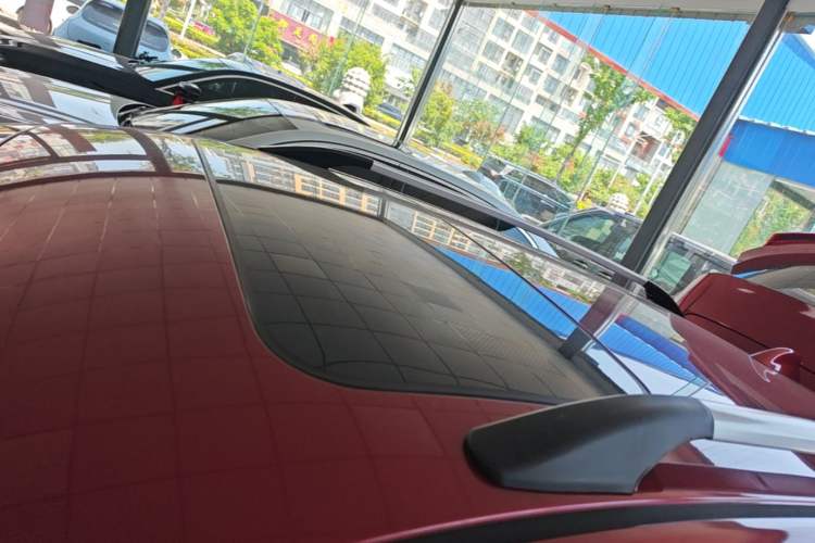 Used Nissan Tiida 2021 1.6L CVT Smart Drive Edition Roof