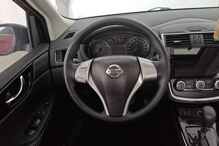 Used Nissan Tiida 2021 1.6L CVT Cool Edition Steering Wheel