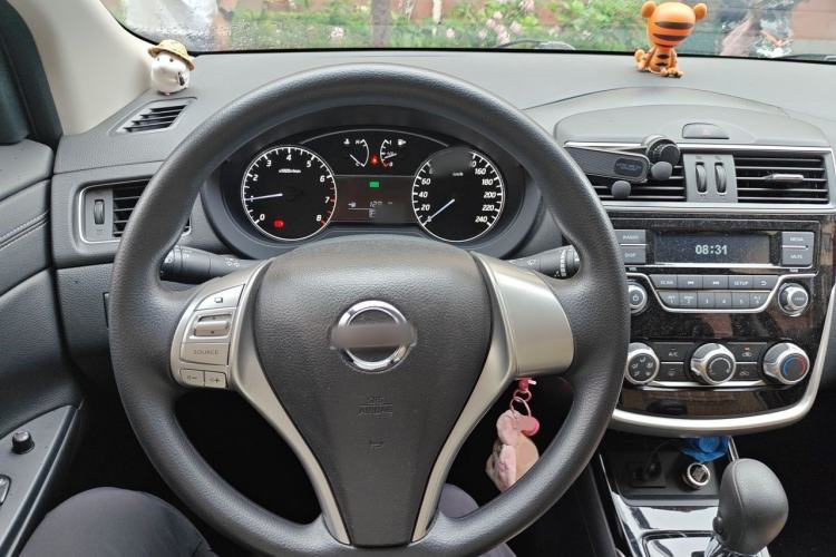 Used Nissan Tiida 2021 1.6L CVT Cool Edition Steering Wheel
