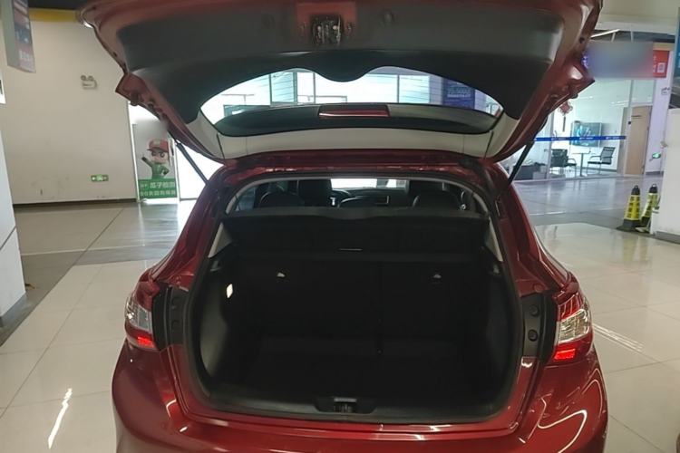 Used Nissan Tiida 2021 1.6L CVT Smart Drive Edition Trunk