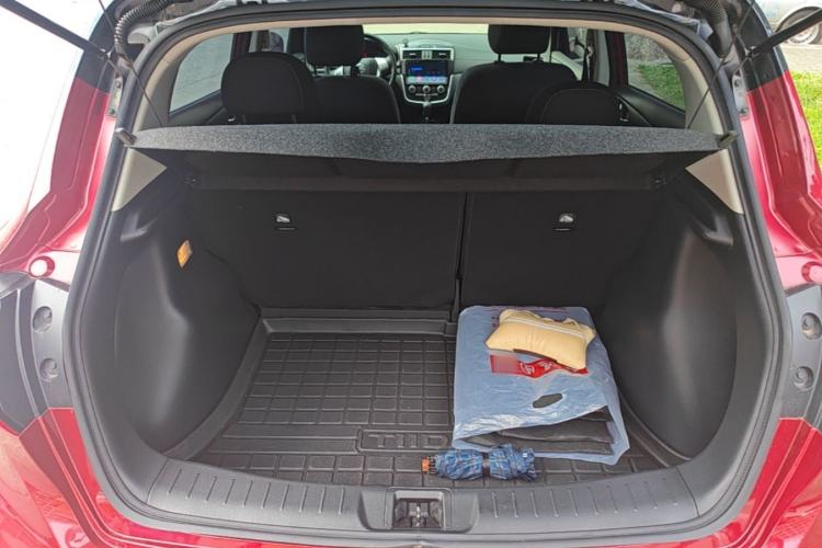 Used Nissan Tiida 2021 1.6L CVT Cool Edition Trunk