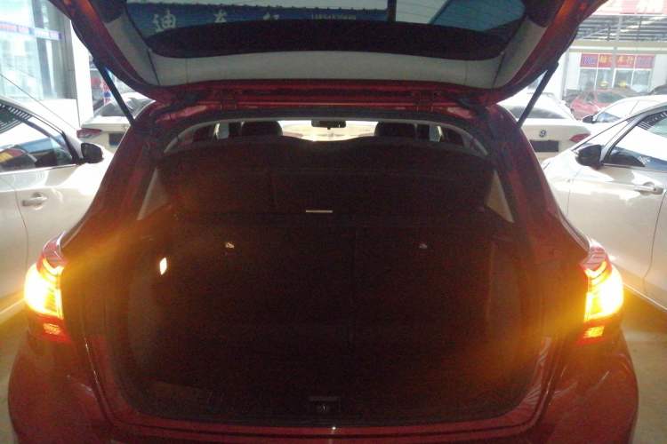 Used Nissan Tiida 2021 1.6L CVT Smart Drive Edition Trunk