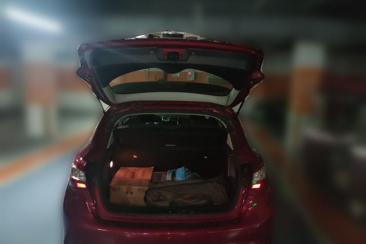 Used Nissan Tiida 2021 1.6L CVT Cool Edition Trunk