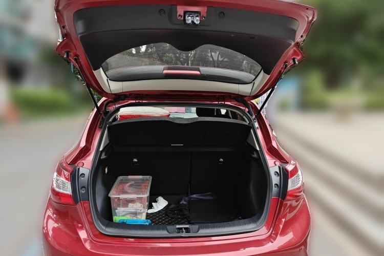 Used Nissan Tiida 2021 1.6L CVT Smart Drive Edition Trunk