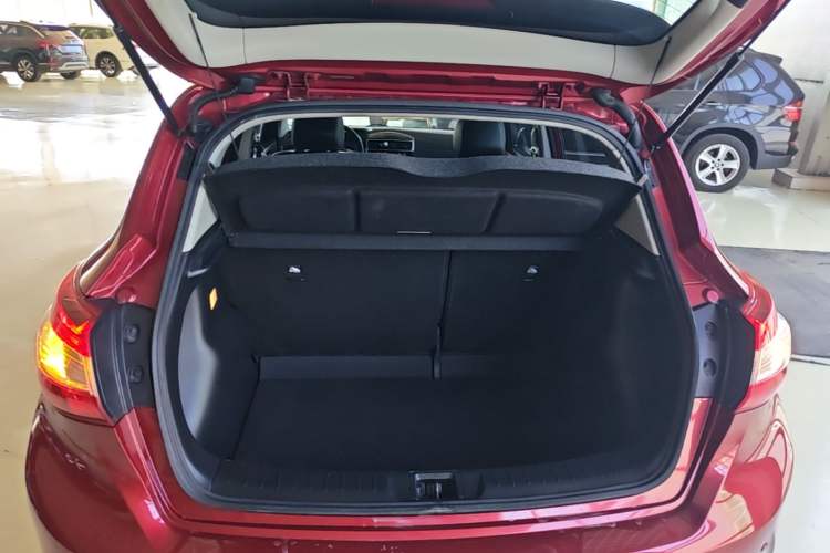 Used Nissan Tiida 2021 1.6L CVT Smart Drive Edition Trunk