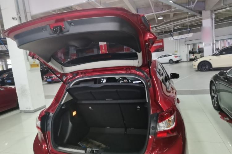 Used Nissan Tiida 2021 1.6L CVT Cool Edition Trunk