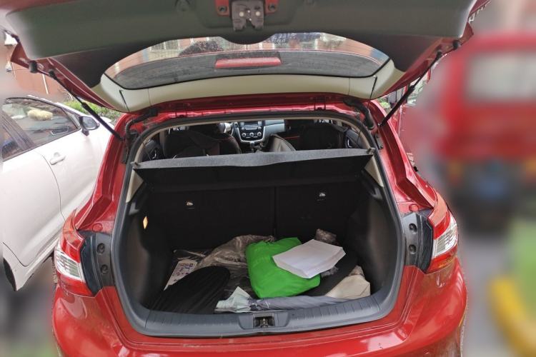 Used Nissan Tiida 2021 1.6L CVT Cool Edition Trunk