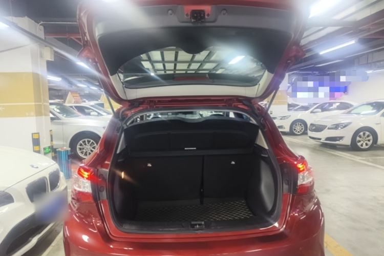 Used Nissan Tiida 2021 1.6L CVT Cool Edition Trunk