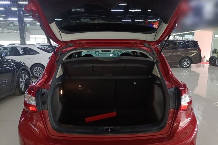 Used Nissan Tiida 2021 1.6L CVT Cool Edition Trunk