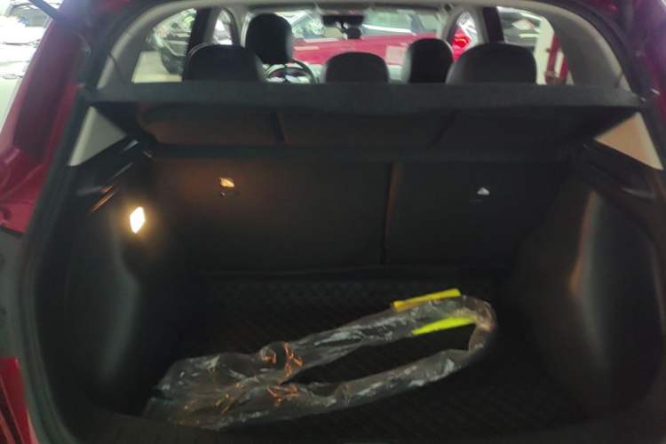 Used Nissan Tiida 2021 1.6L CVT Smart Drive Edition Trunk