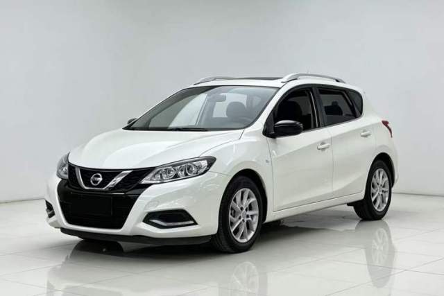 Ojetý Nissan Tiida 2021 1.6L CVT Cool Edition