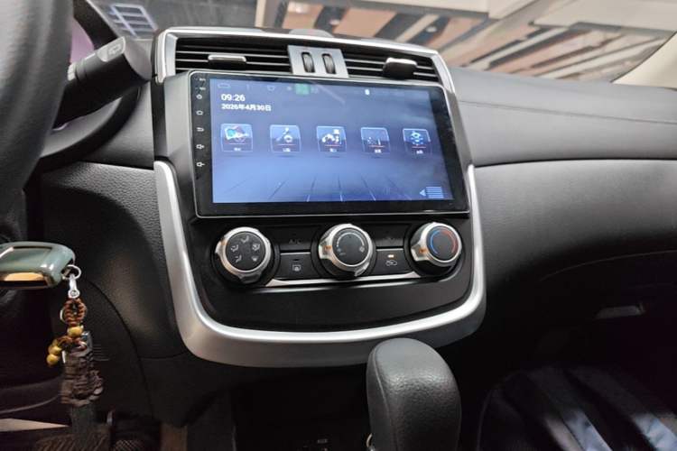 Used Nissan Tiida 2021 1.6L CVT Cool Edition Audio And AC Panel