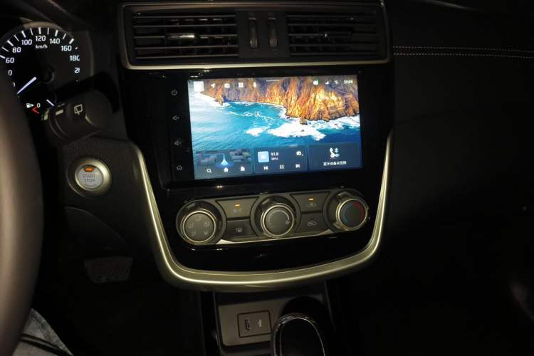 Used Nissan Tiida 2021 1.6L CVT Smart Drive Edition Audio And AC Panel