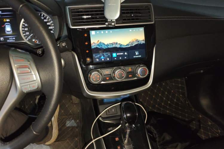 Used Nissan Tiida 2021 1.6L CVT Smart Drive Edition Audio And AC Panel