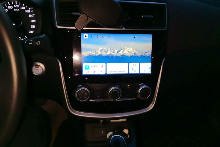 Used Nissan Tiida 2021 1.6L CVT Smart Drive Edition Audio And AC Panel