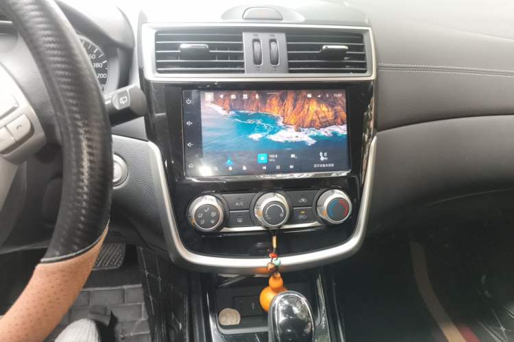 Used Nissan Tiida 2021 1.6L CVT Smart Drive Edition Audio And AC Panel