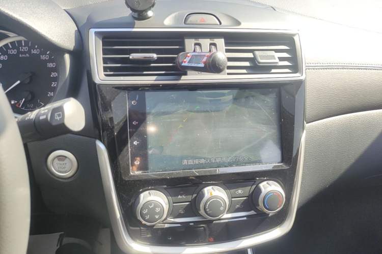 Used Nissan Tiida 2021 1.6L CVT Smart Drive Edition Audio And AC Panel