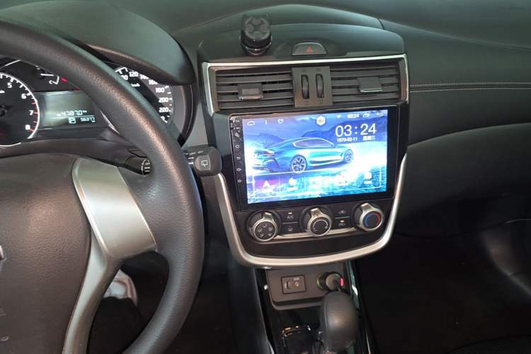 Used Nissan Tiida 2021 1.6L CVT Cool Edition Audio And AC Panel