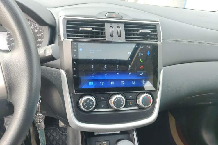 Used Nissan Tiida 2021 1.6L CVT Cool Edition Audio And AC Panel