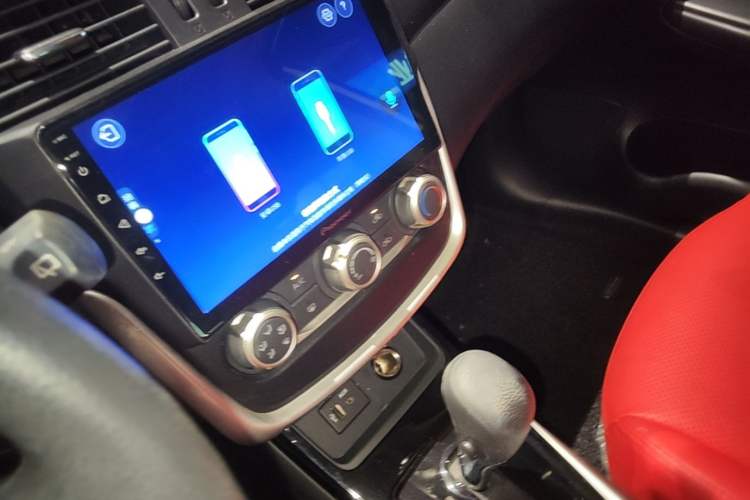 Used Nissan Tiida 2021 1.6L CVT Cool Edition Audio And AC Panel