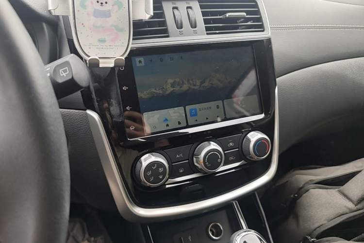 Used Nissan Tiida 2021 1.6L CVT Smart Drive Edition Audio And AC Panel