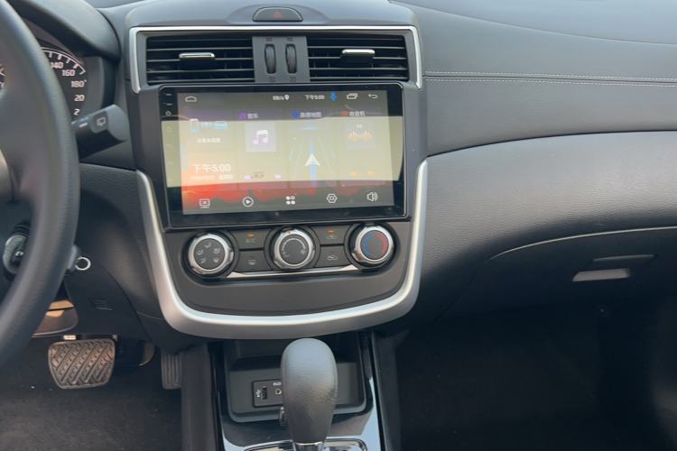 Used Nissan Tiida 2021 1.6L CVT Cool Edition Audio And AC Panel