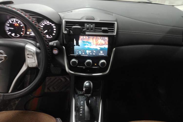 Used Nissan Tiida 2021 1.6L CVT Smart Drive Edition Audio And AC Panel