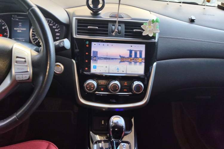 Used Nissan Tiida 2021 1.6L CVT Smart Drive Edition Audio And AC Panel