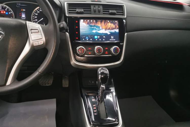 Used Nissan Tiida 2021 1.6L CVT Smart Drive Edition Audio And AC Panel