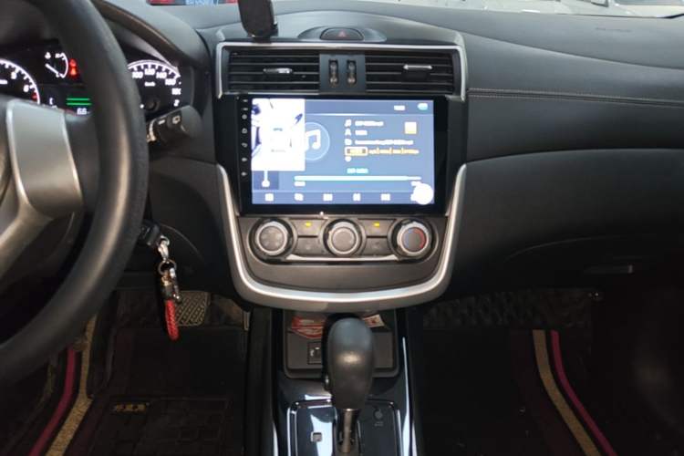 Used Nissan Tiida 2021 1.6L CVT Cool Edition Audio And AC Panel