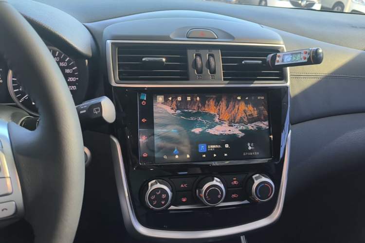 Used Nissan Tiida 2021 1.6L CVT Smart Drive Edition Audio And AC Panel