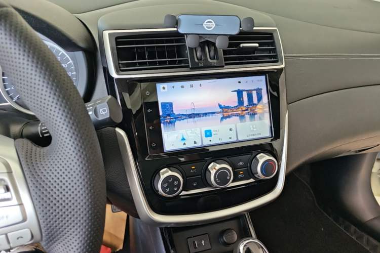 Used Nissan Tiida 2021 1.6L CVT Smart Drive Edition Audio And AC Panel