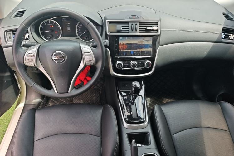 Used Nissan Tiida 2021 1.6L CVT Smart Drive Edition Center Console
