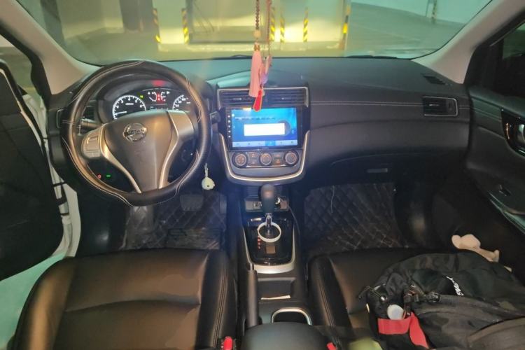 Used Nissan Tiida 2021 1.6L CVT Cool Edition Center Console