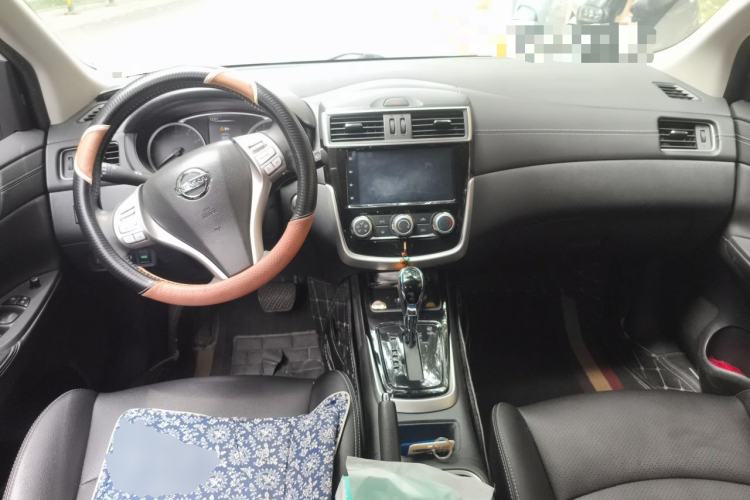 Used Nissan Tiida 2021 1.6L CVT Smart Drive Edition Center Console