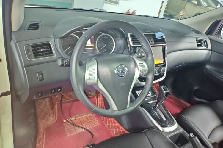 Used Nissan Tiida 2021 1.6L CVT Smart Drive Edition Center Console