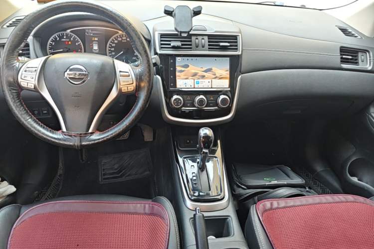 Used Nissan Tiida 2021 1.6L CVT Smart Drive Edition Center Console