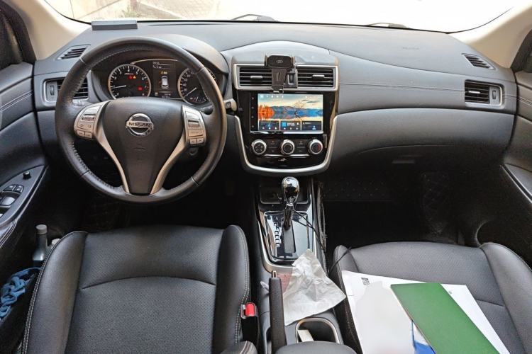 Used Nissan Tiida 2021 1.6L CVT Smart Drive Edition Center Console