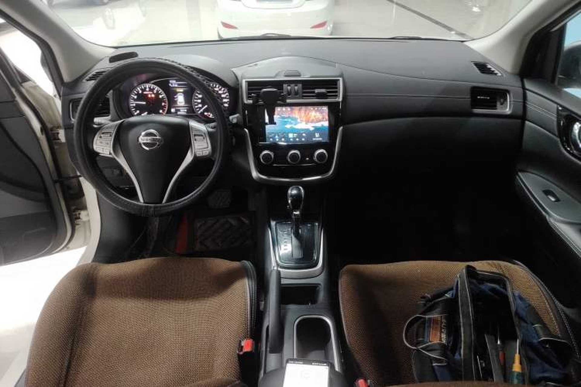 Used Nissan Tiida 2021 1.6L CVT Smart Drive Edition Center Console