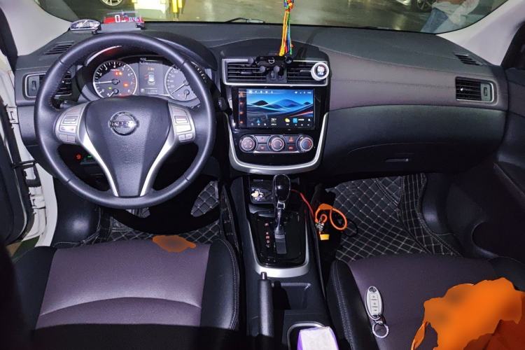 Used Nissan Tiida 2021 1.6L CVT Smart Drive Edition Center Console