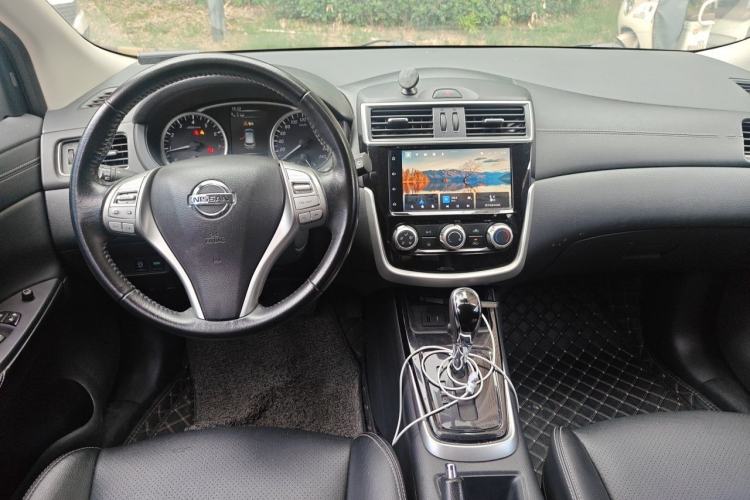 Used Nissan Tiida 2021 1.6L CVT Smart Drive Edition Center Console